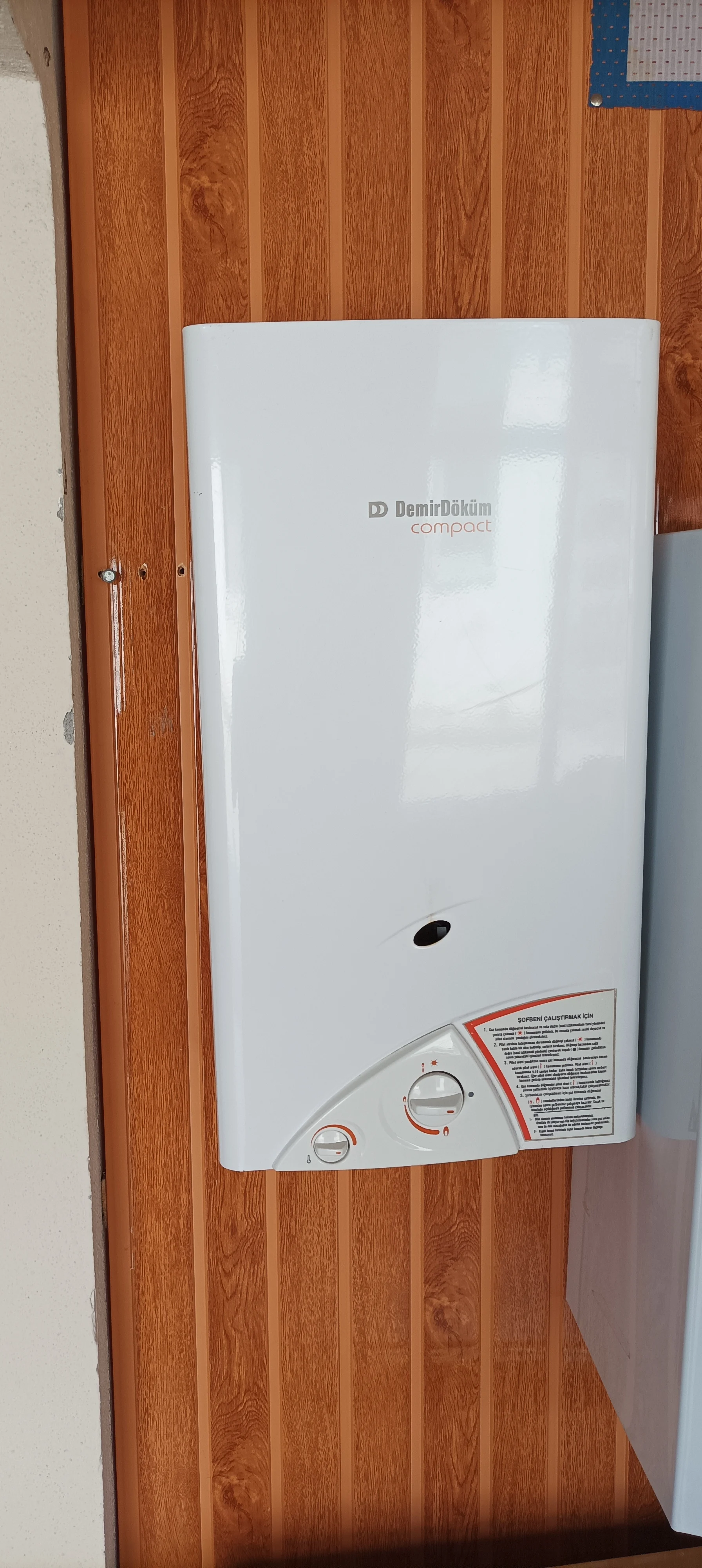 Demirdöküm bacalı şofben 1 yıl garantili 